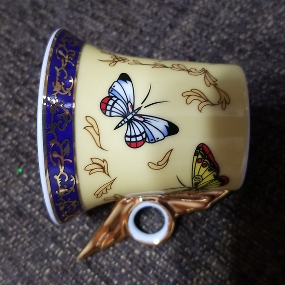 Vintage  Tea cup and Saucer - Picture 6 of 7